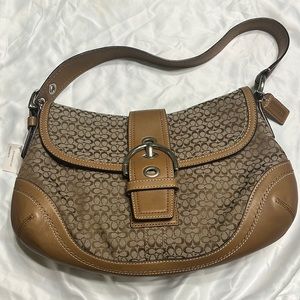 Authentic Coach Signature SoHo flap buckle bag